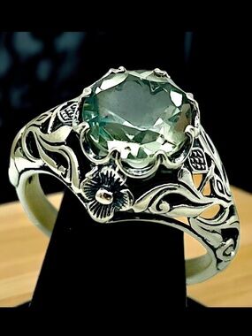 NIB 1.77 Ct. Natural Green amethyst Scottish Thistle Ring 9.25 Silver Never Worn